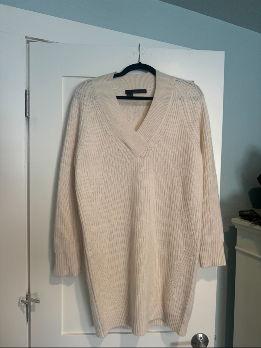 Cream V-Neck Ribbed Knit Women's Sweater